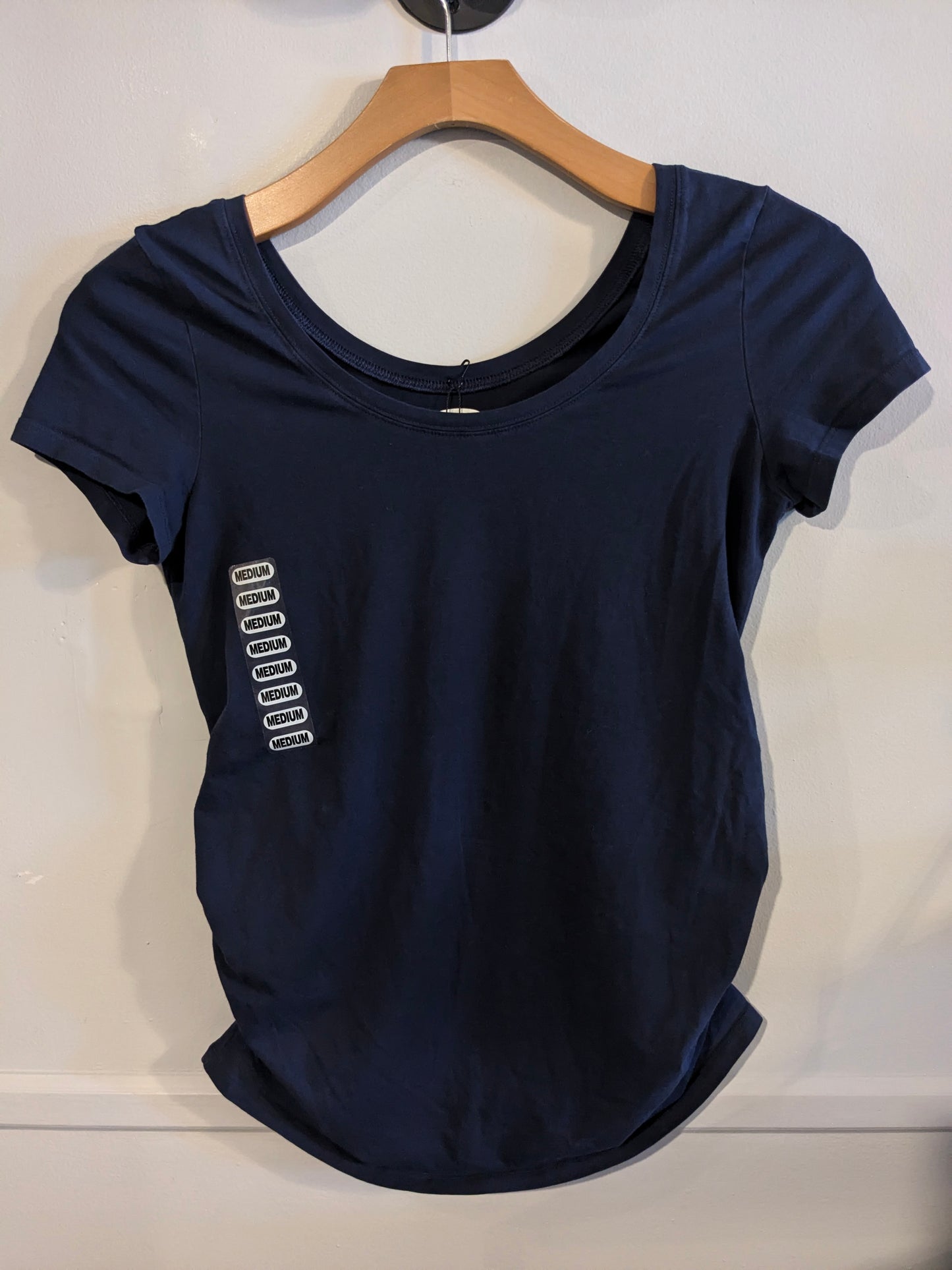 Essential fitted double scoop neck SS tee, Multi