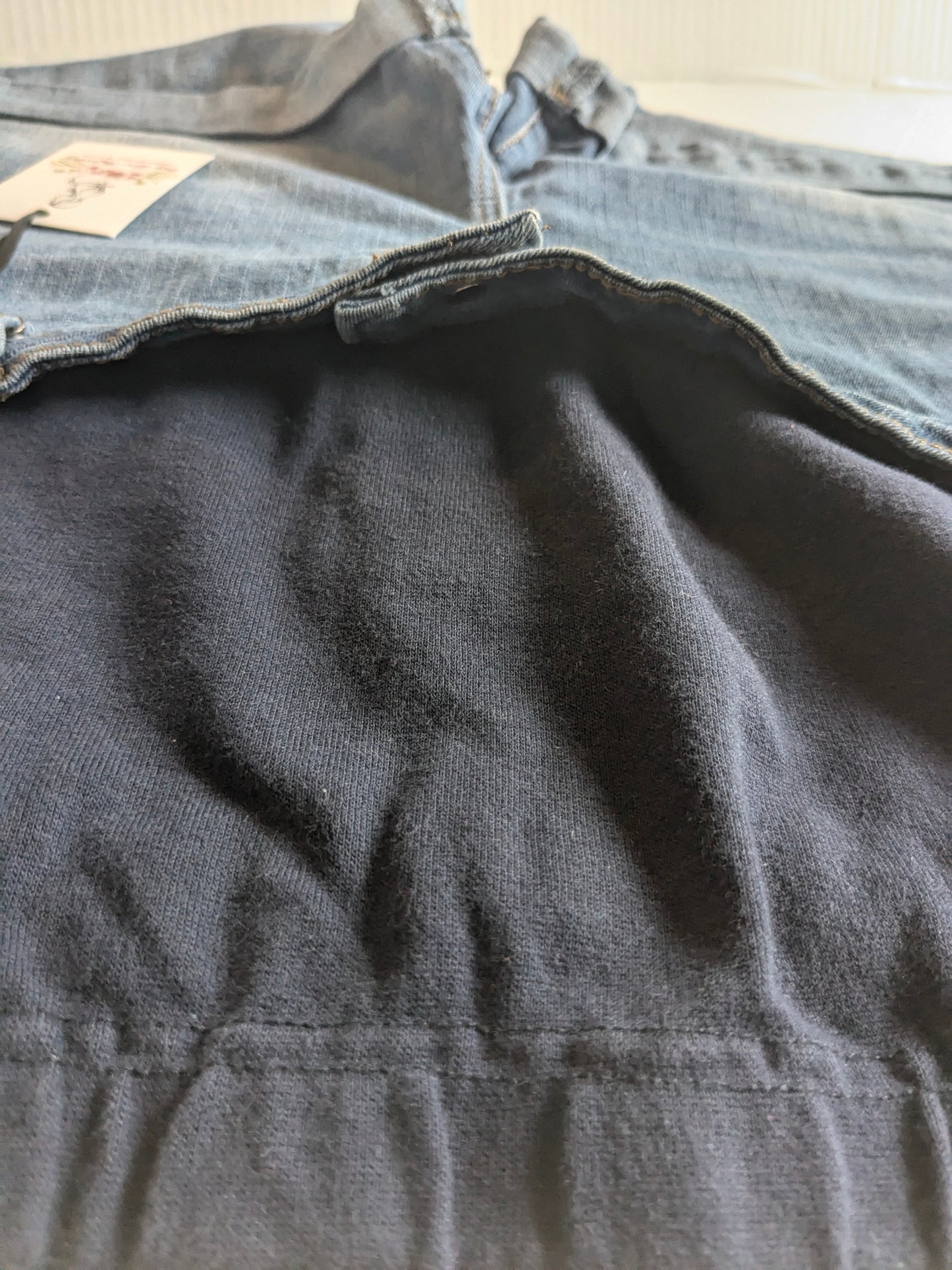 True waistband full panel cuffed 2.5" denim shorts, Medium wash