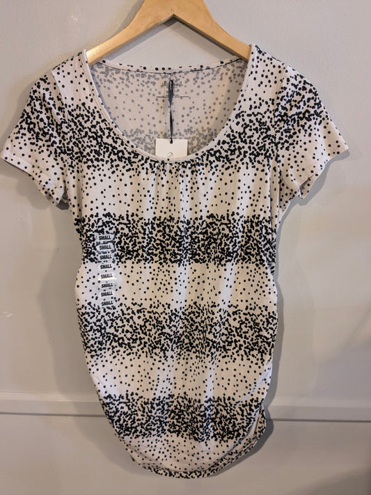 Essential scrunched scoop neck SS tee, White dots