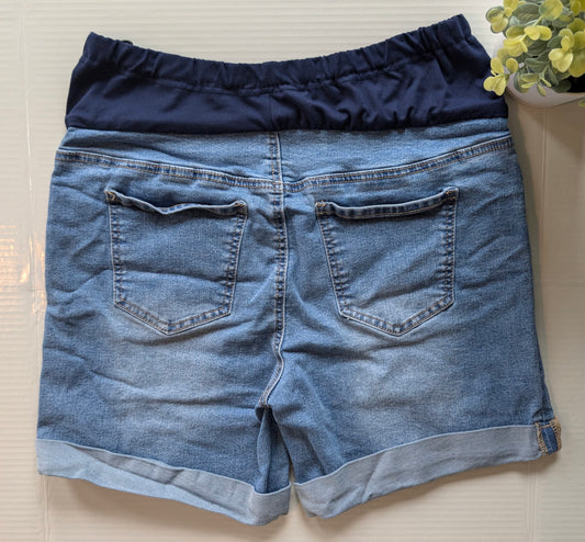Full panel 5" cuffed denim shorts, Medium wash