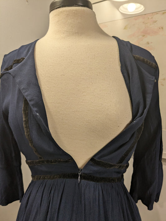 Sophisticated Velvet in Navy