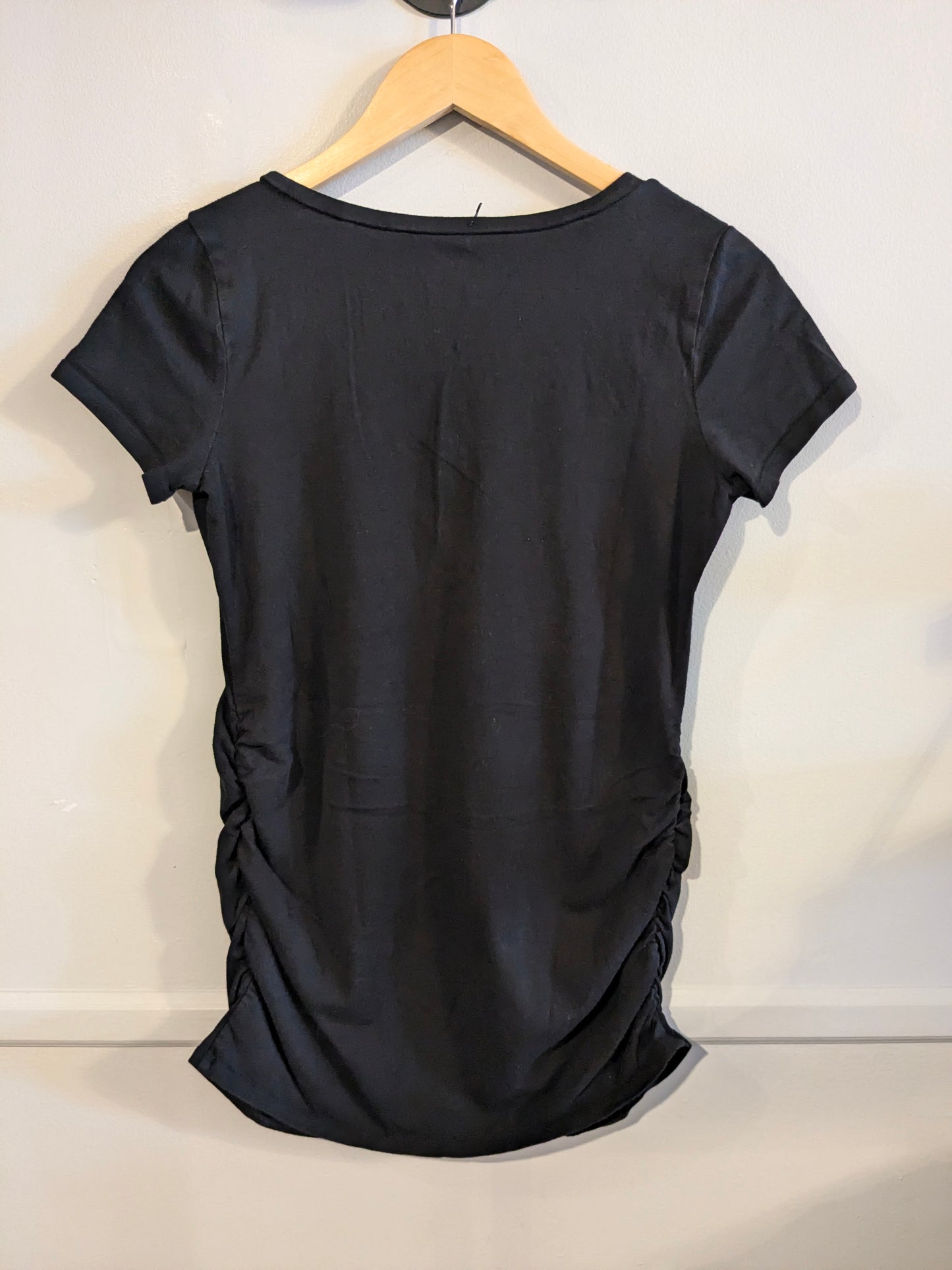 Essential fitted v-neck SS tee, Multi