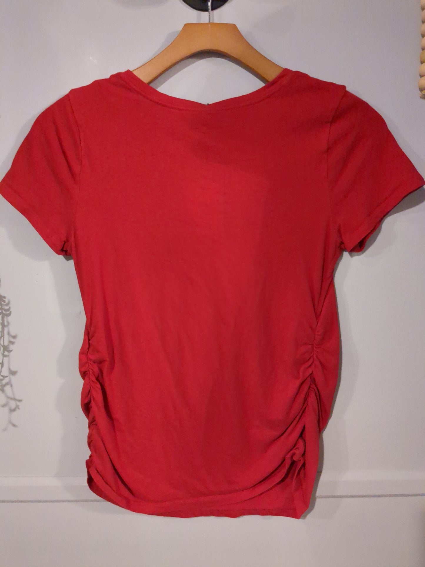 Essential fitted v-neck SS tee, Multi