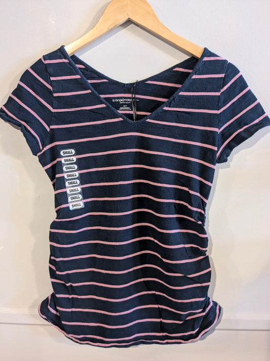 Vintage stye fitted double v-neck SS tee, Navy stripes