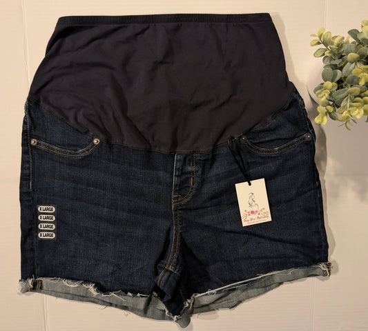 Full panel 4.5" raw cuffed hem denim shorts, Dark wash