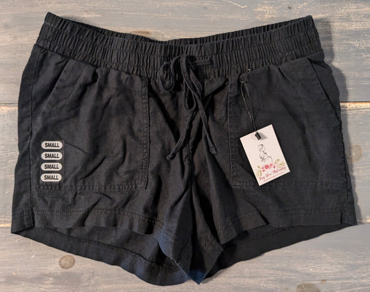 Drawstring under-belly waist 2.5" shorts w/pockets, Black