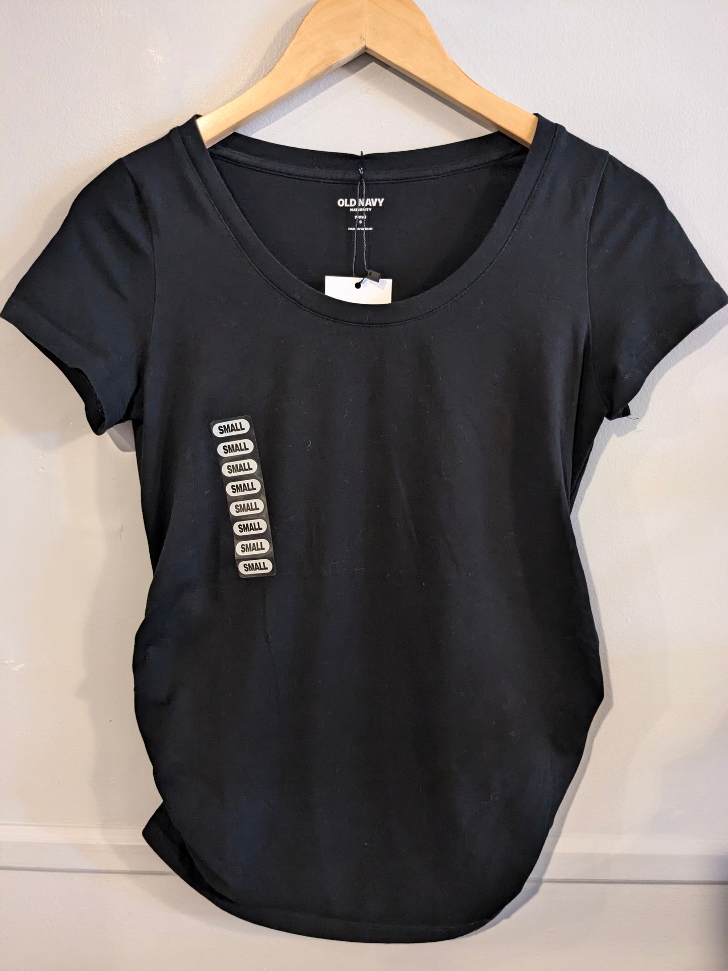 Essential fitted round neck SS tee, Black