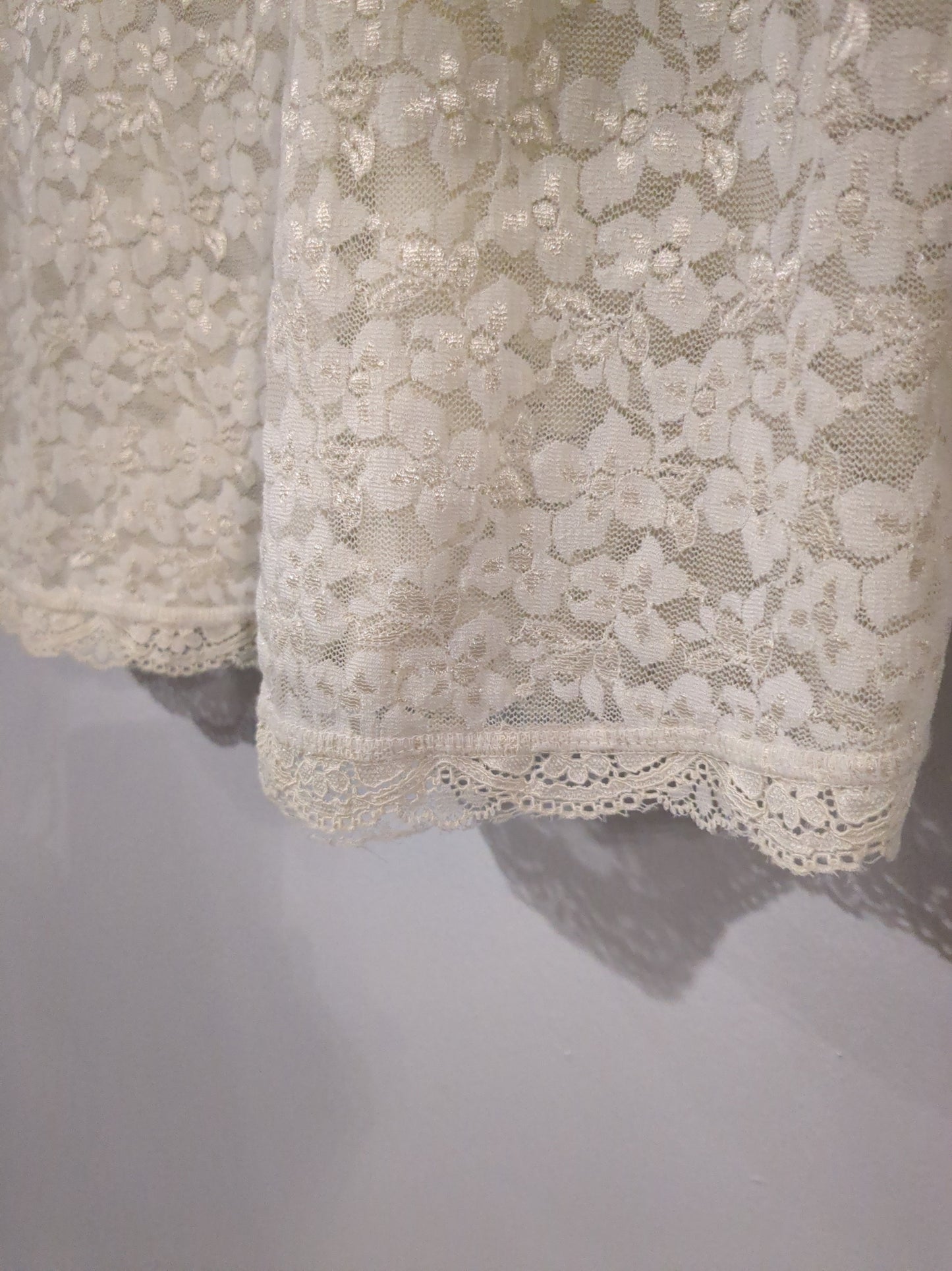 Sheer lace fitted strappy tank, Ivory
