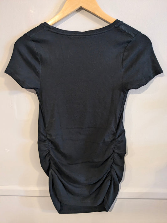 Essential fitted scoop neck SS tee, Black