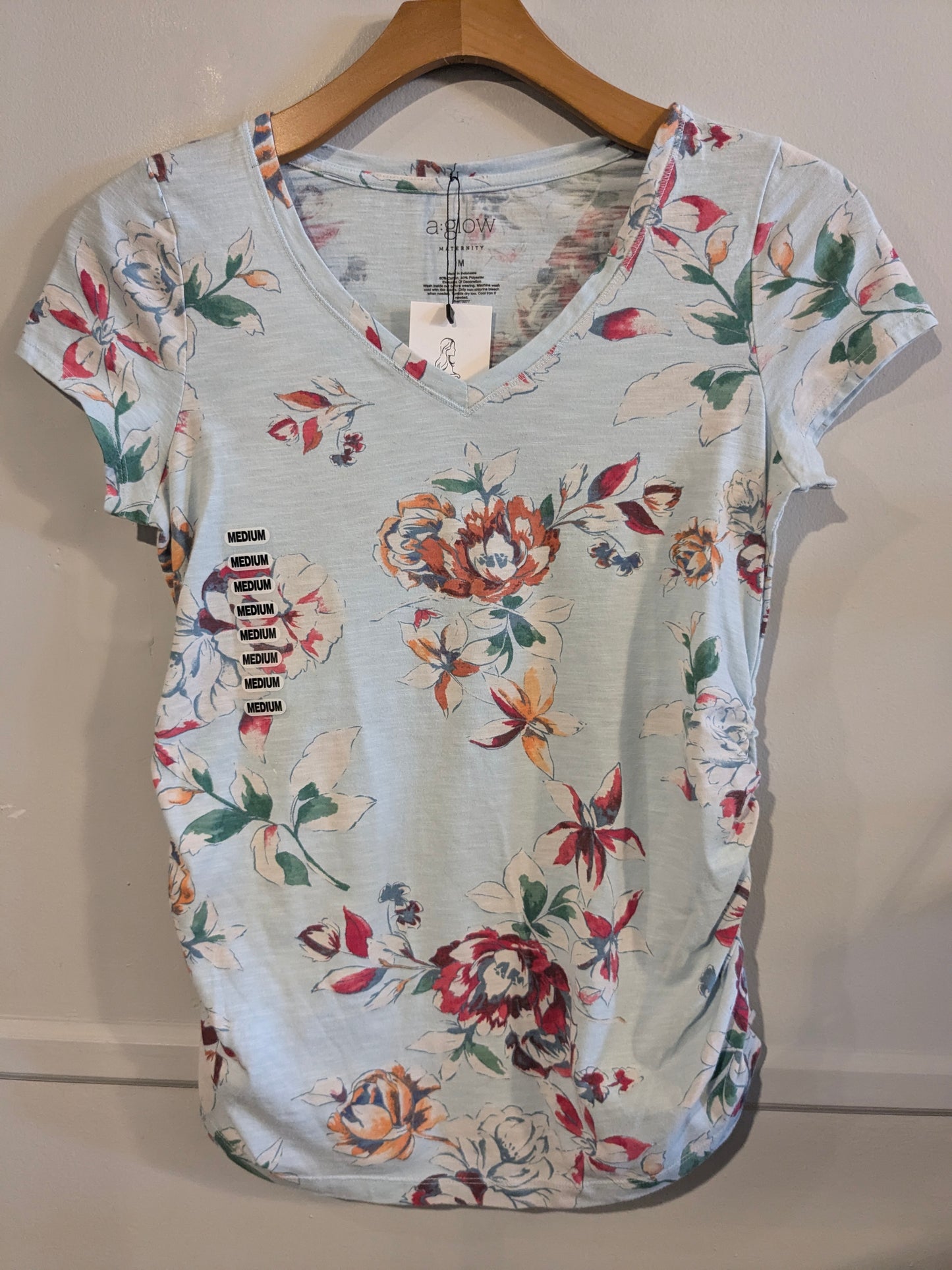 Essential fitted v-neck SS tee, Multi