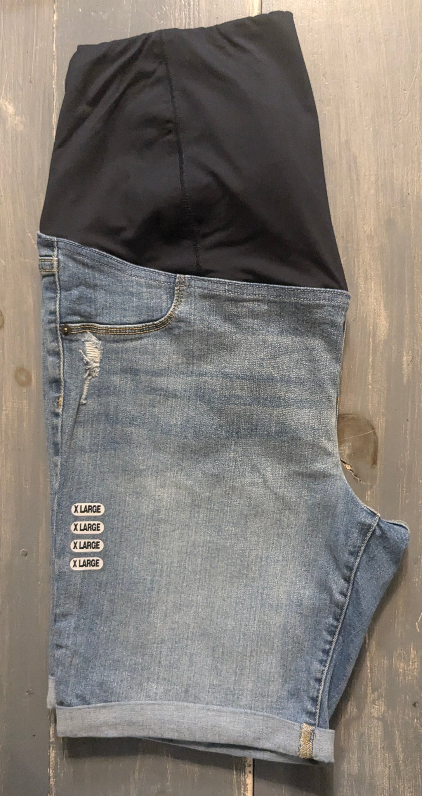 Convertible panel 8" cuffed denim shorts, Medium wash