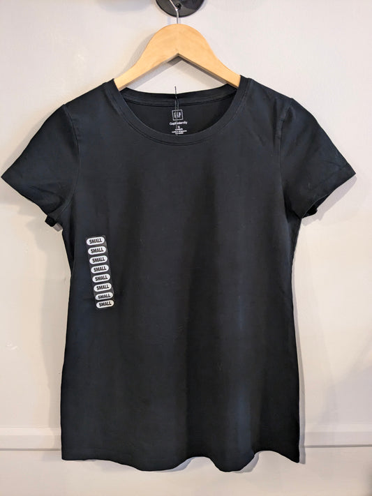 Essential fitted round neck SS tee, Black
