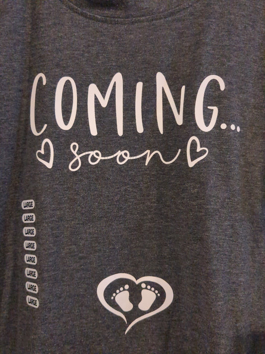 'Coming Soon' SS graphic tee, Charcoal