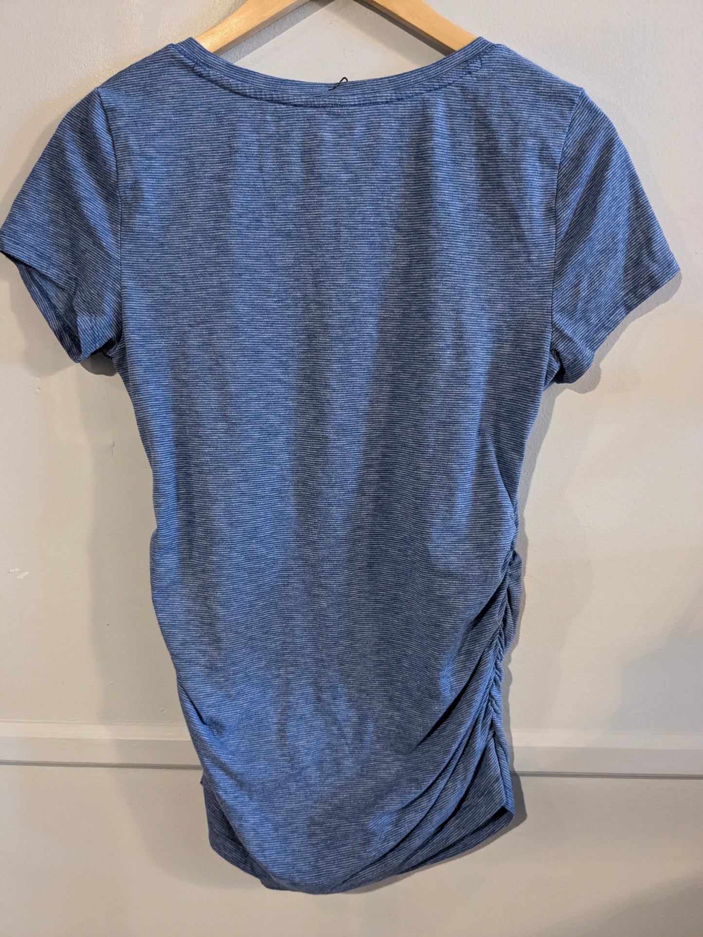 Essential fitted v-neck SS tee, Multi