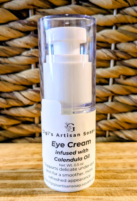 All-natural eye cream inf. w/ calendula oil