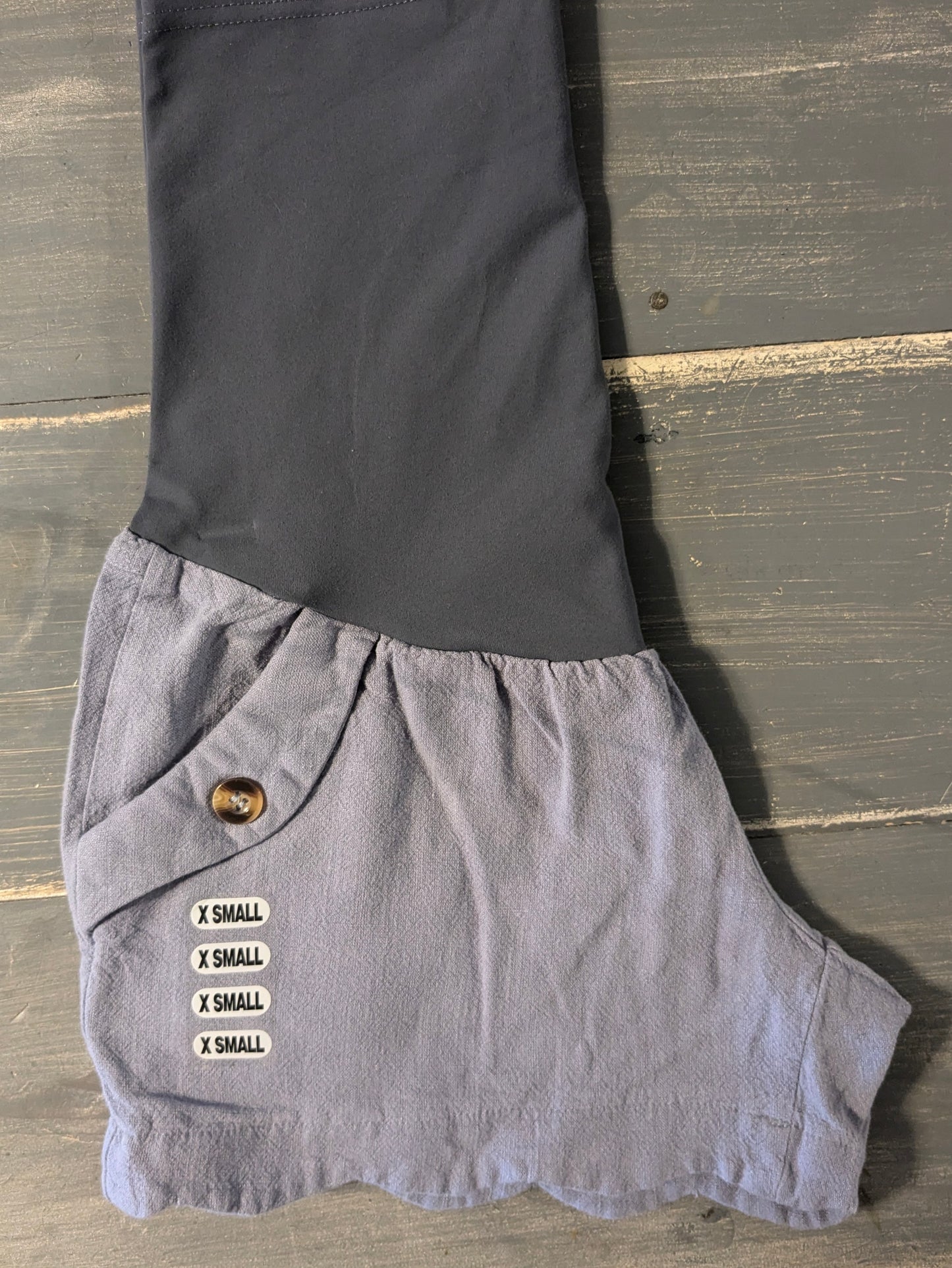 Scalloped trim full panel 3” linen shorts w/pockets, Dusty blue