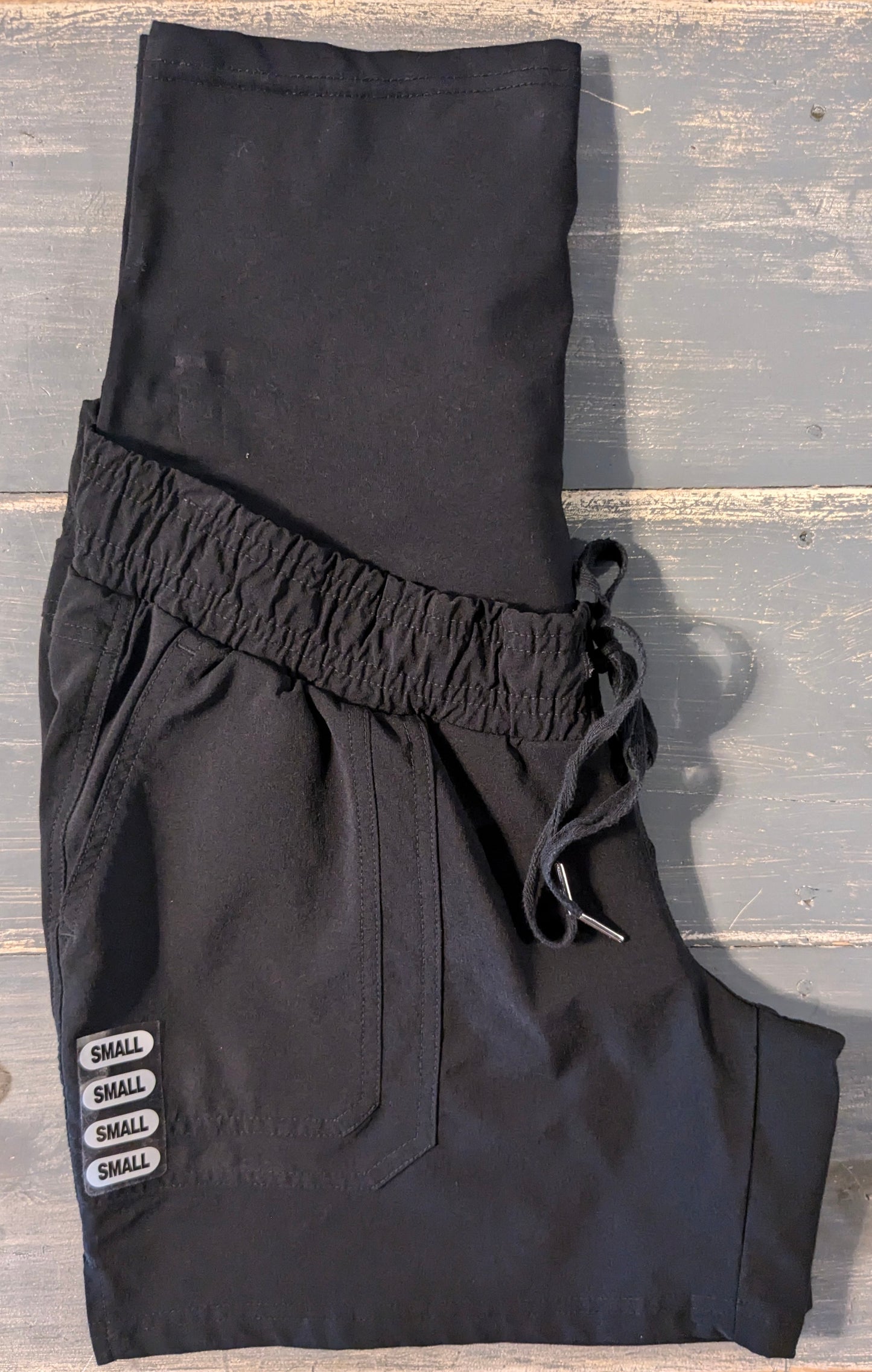 True panel 5" active pocket shorts, Multi