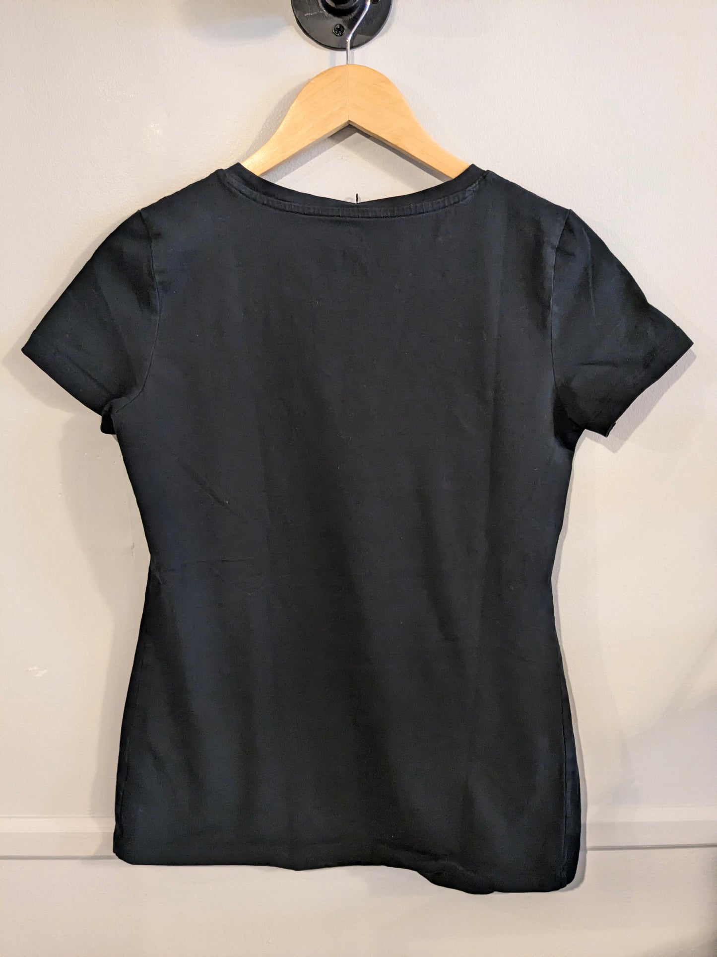 Essential fitted round neck SS tee, Black