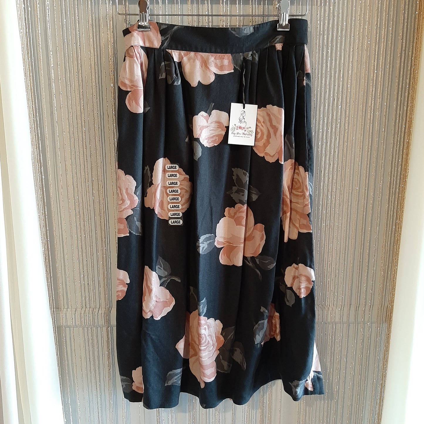 Pleated high-waisted midi skirt, Black florals