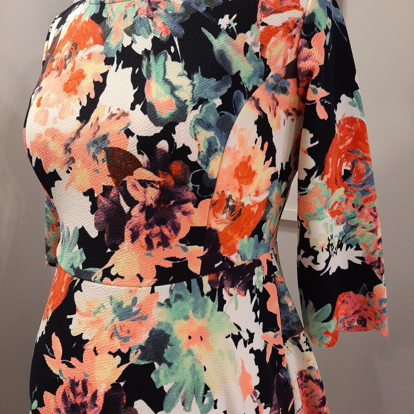 Bold & Bright Blooms