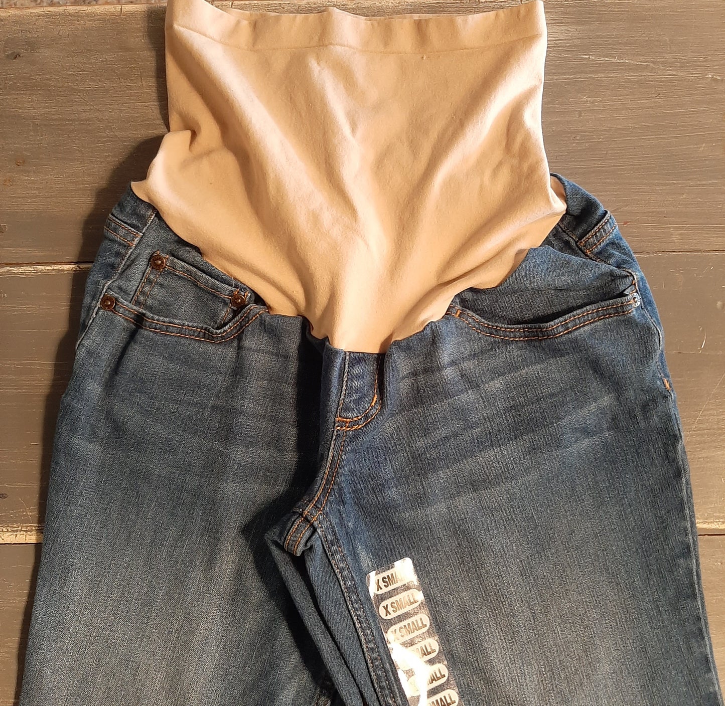 Full panel 24" straight leg jeans, Medium wash