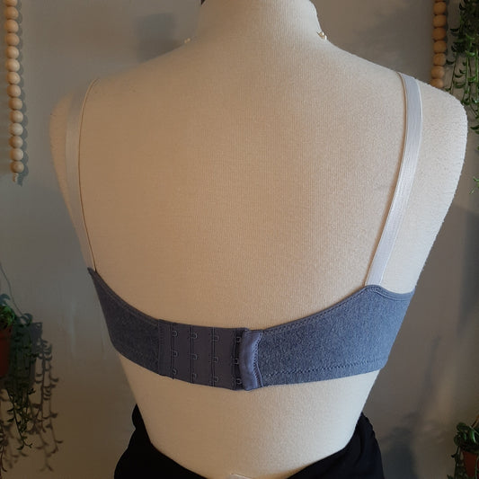 Clasp strap unlined nursing lace trim bra, Multi