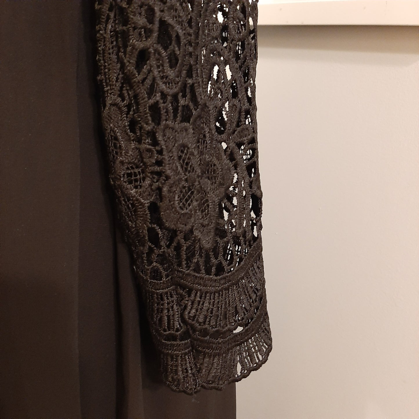 Bare Back Lace in Black