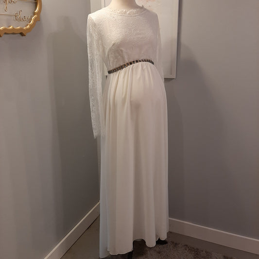 Fairytale Wonder in White