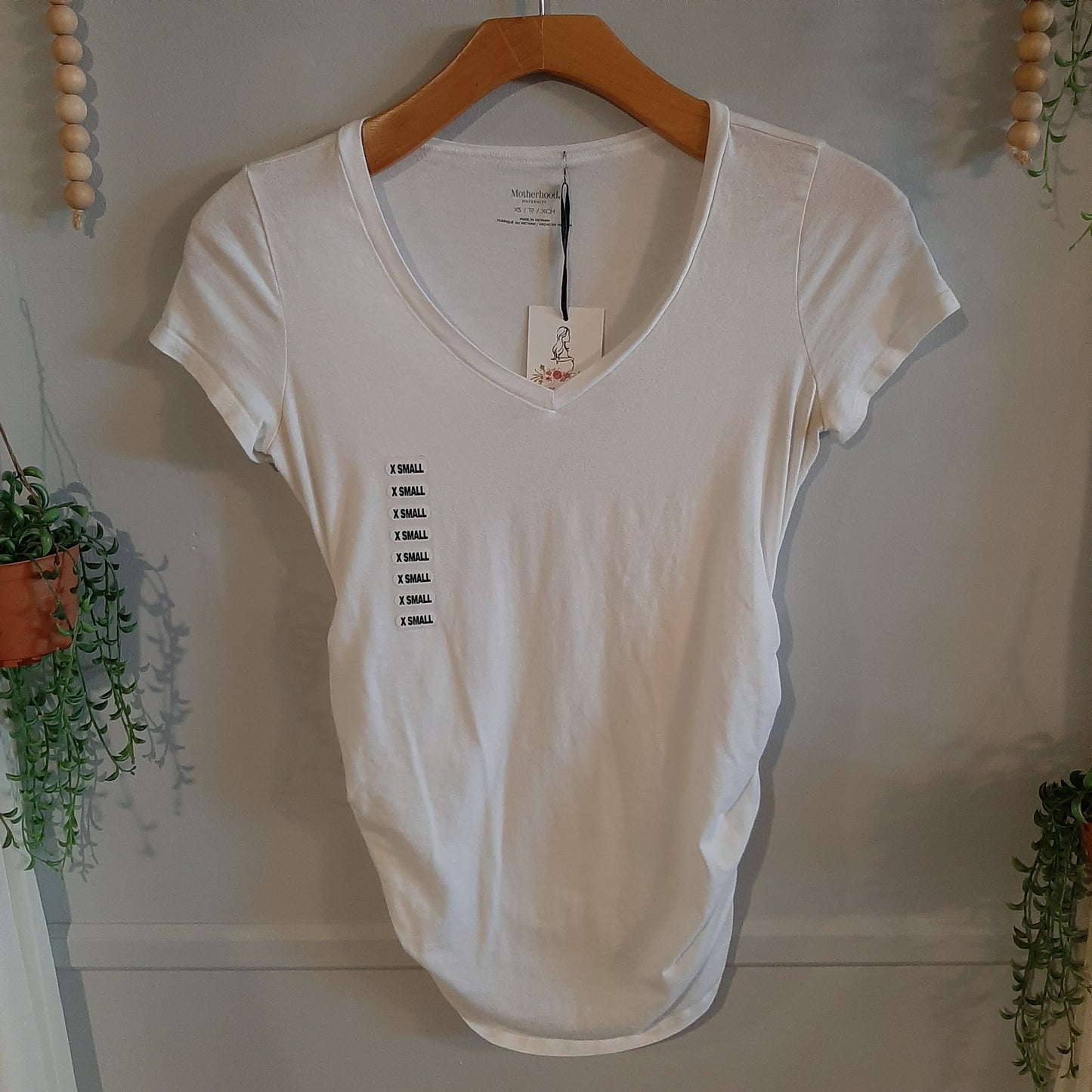 Essential fitted v-neck SS tee, Multi