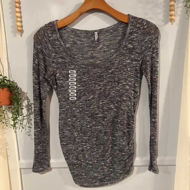 Fitted lightweight LS sweater, Grey