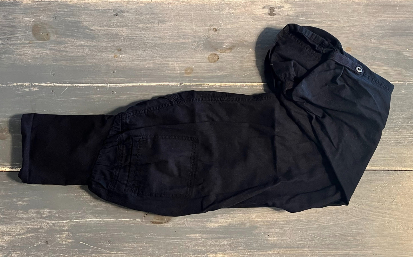 Full panel 28" capris cargo pants, Multi