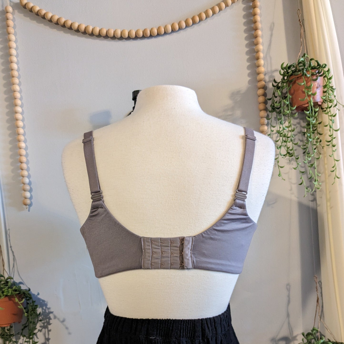 Clasp strap nursing underwire bra, Nude