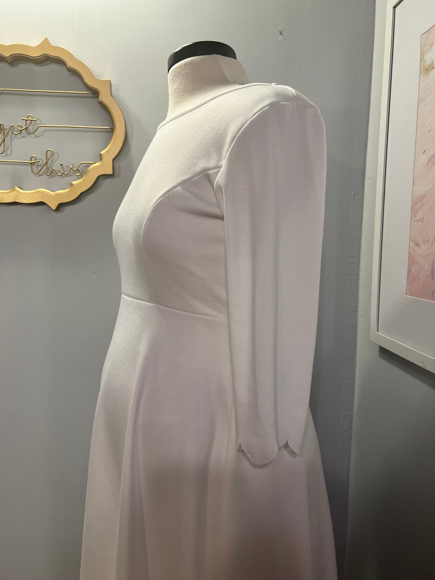 Scalloped Mini in Bright White