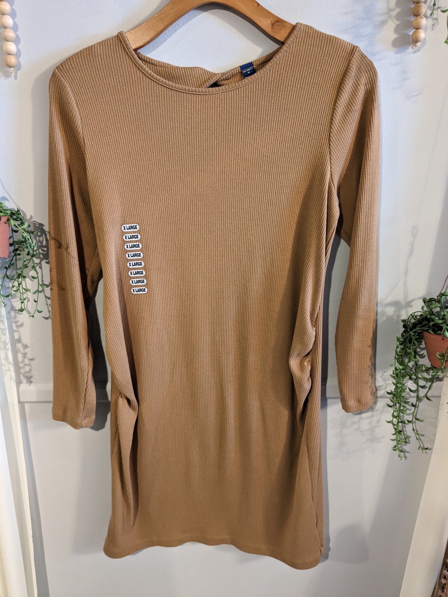 Rear cutout fitted LS mini dress, Caramel