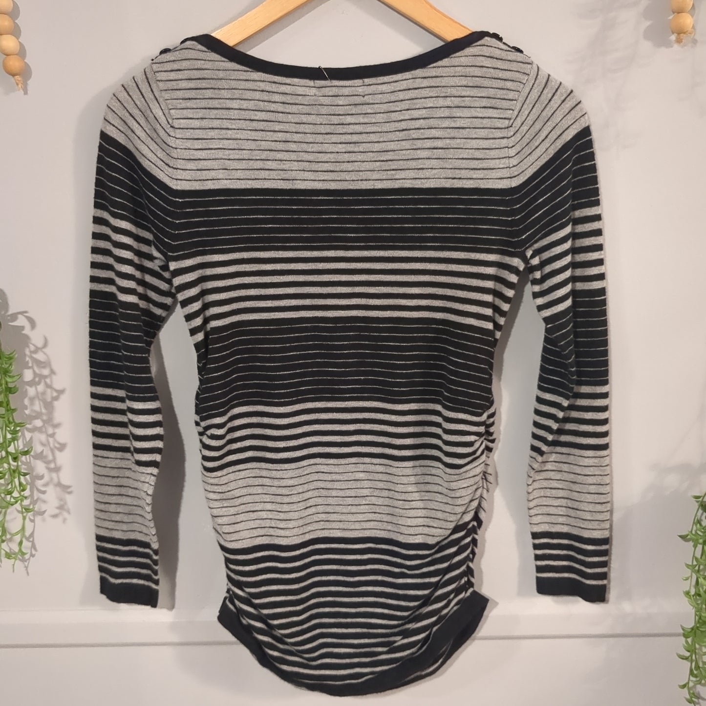 Classic fitted lightweight LS sweater, Grey stripes