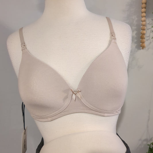 Clasp strap lightly lined wirefree nursing bralette, Pale rose