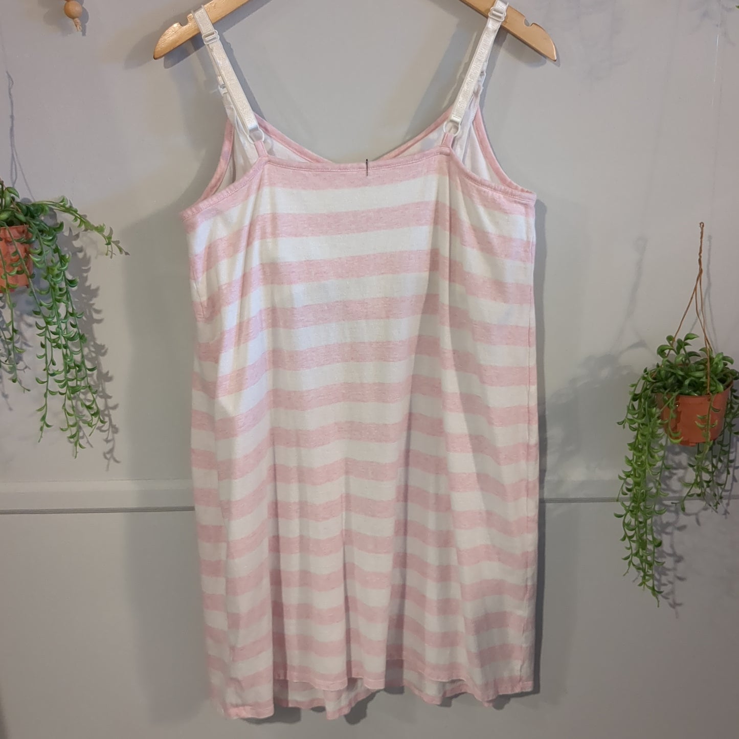 Clasp strap babydoll sleepwear, Pink stripes -NF
