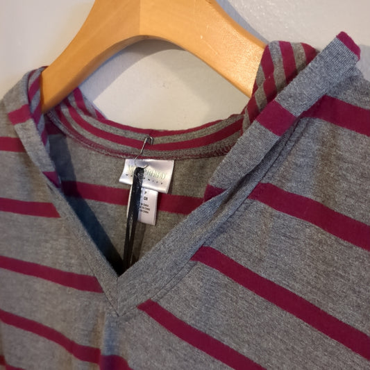 Lightweight hooded pocket LS tee, Grey stripes