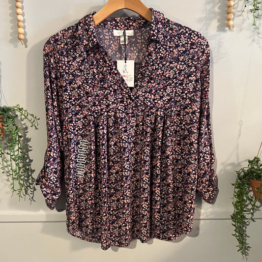 Flowy quarter button LS blouse, Navy florals