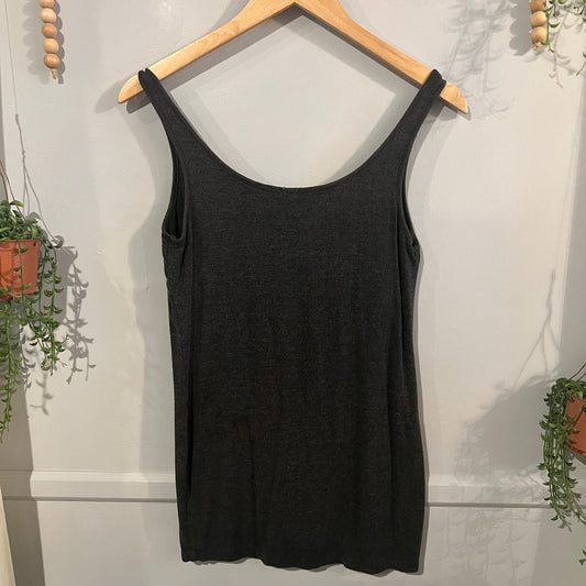 Basic double scoop neck tank, Grey