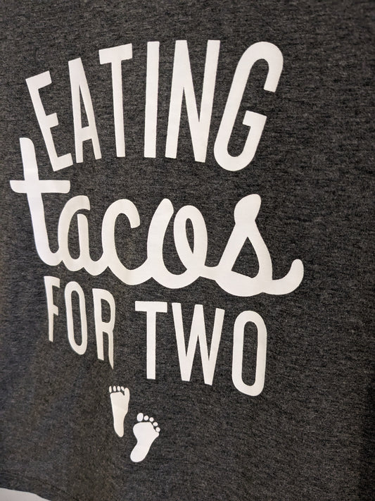 'Eating tacos for two' graphic SS tee, Grey