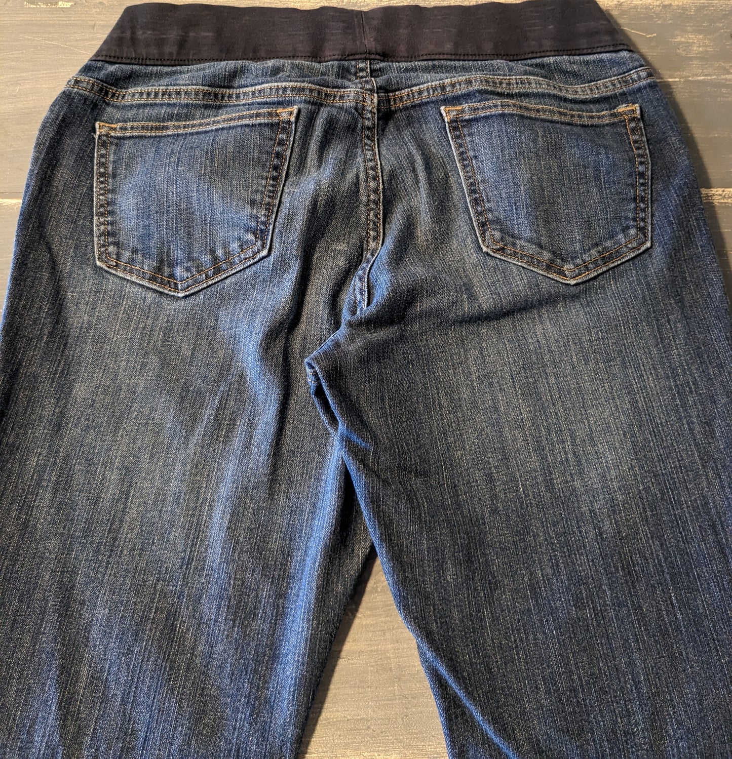 Under-belly panel 31" bootcut jeans, Dark wash