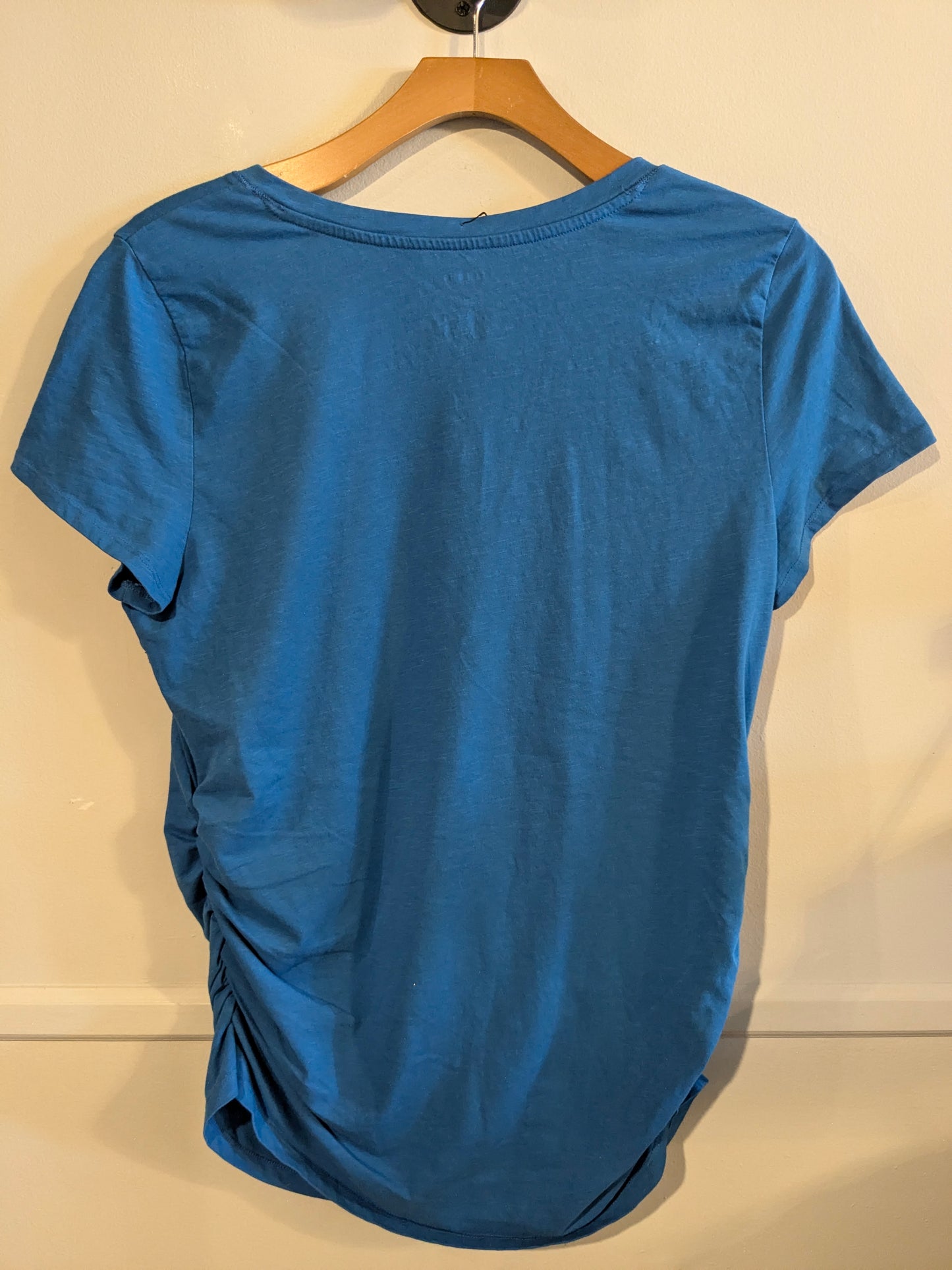 Essential fitted v-neck SS tee, Multi