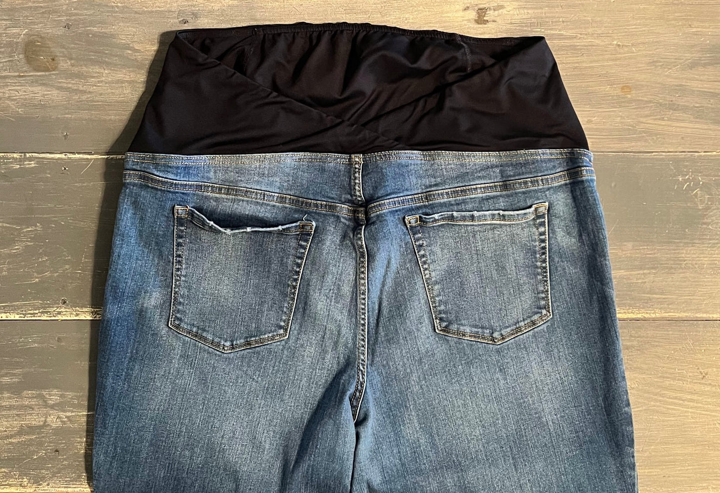 Convertible panel 24" skinny jeans, Medium wash