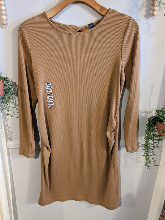 Rear cutout fitted LS mini dress, Caramel